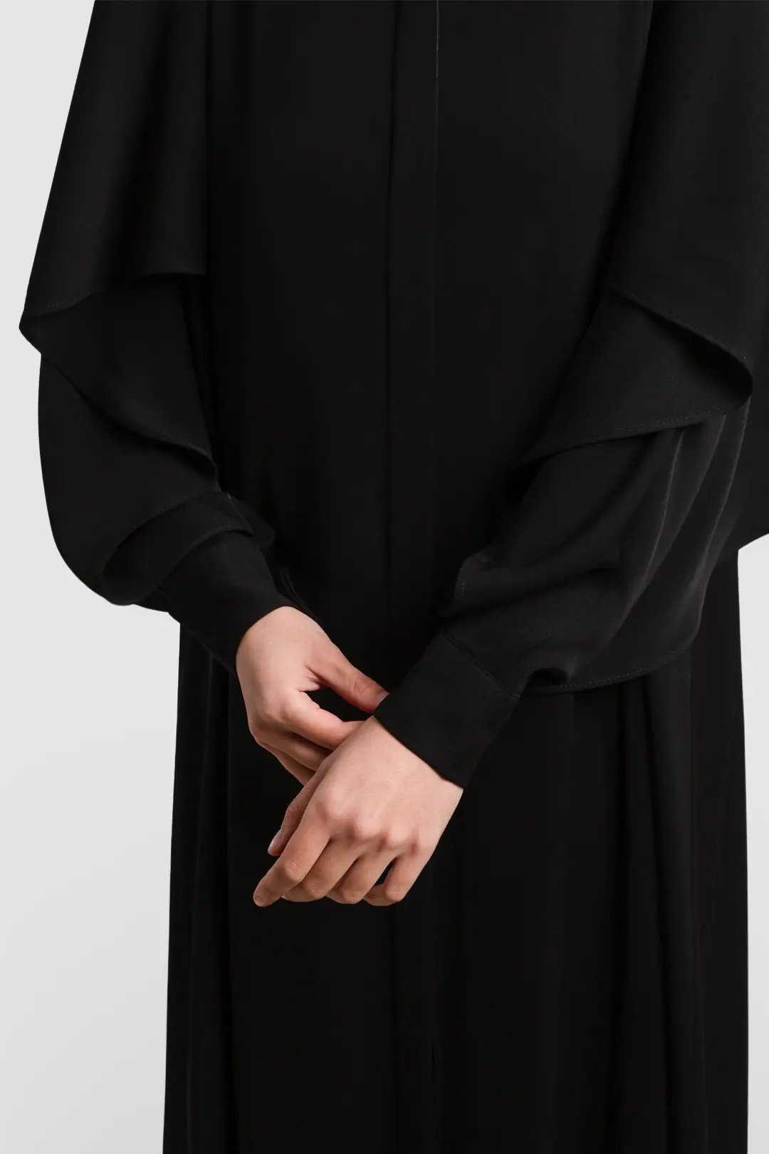 Black Abaya with Windproof Sleeves 3
