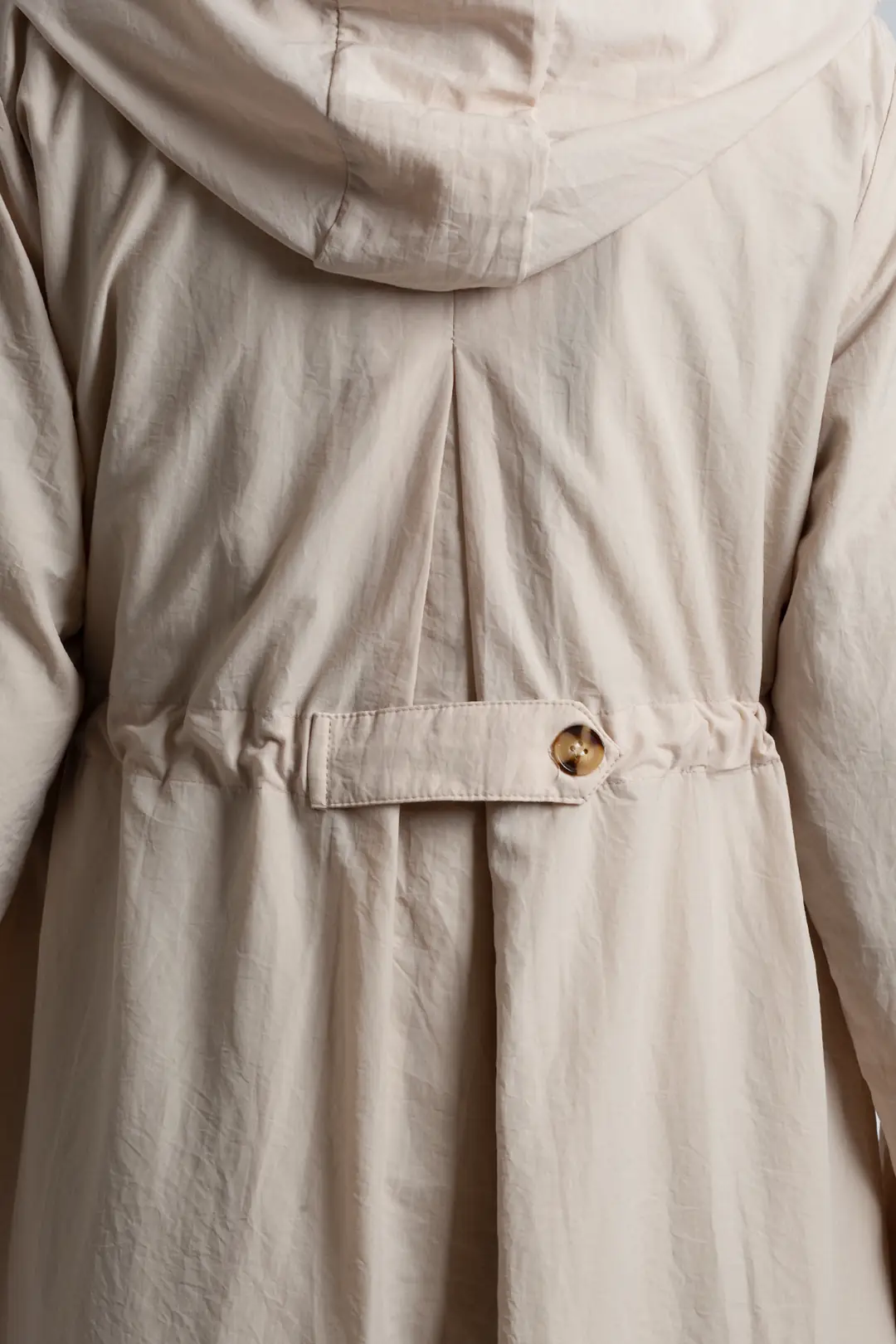 Raincoat Off-White 7