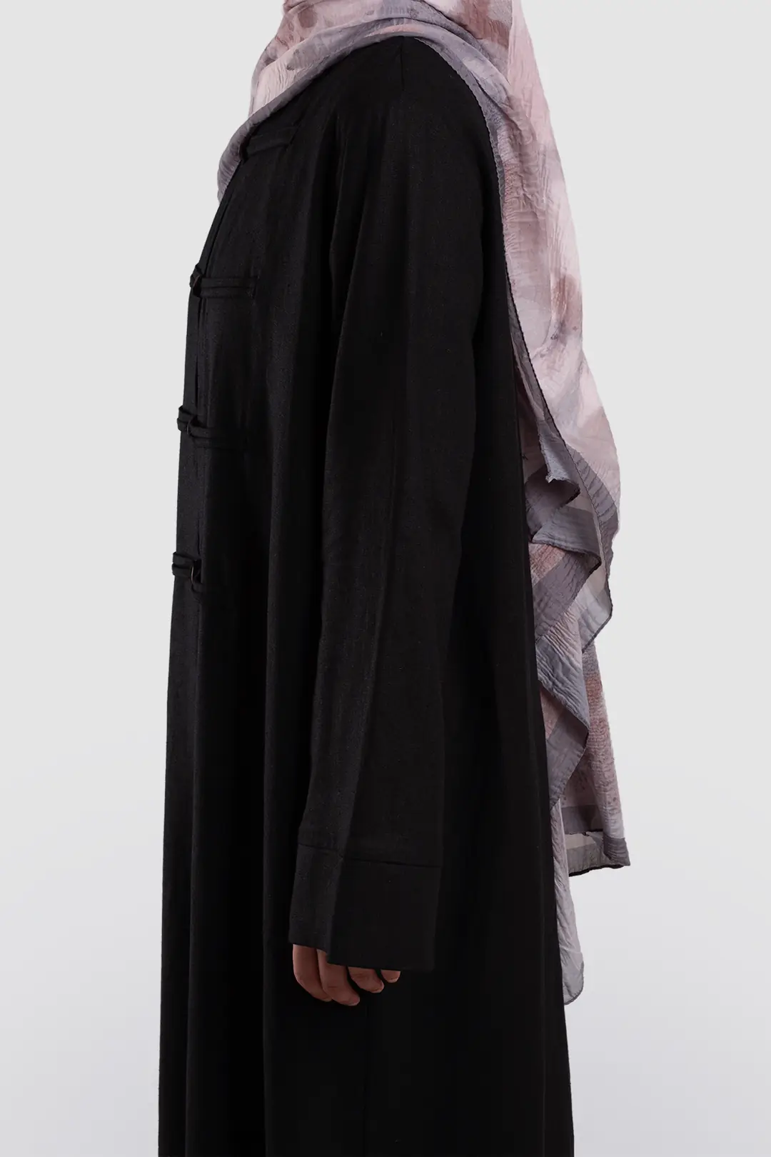 Birit Detaylı Keten Abaya Siyah 5