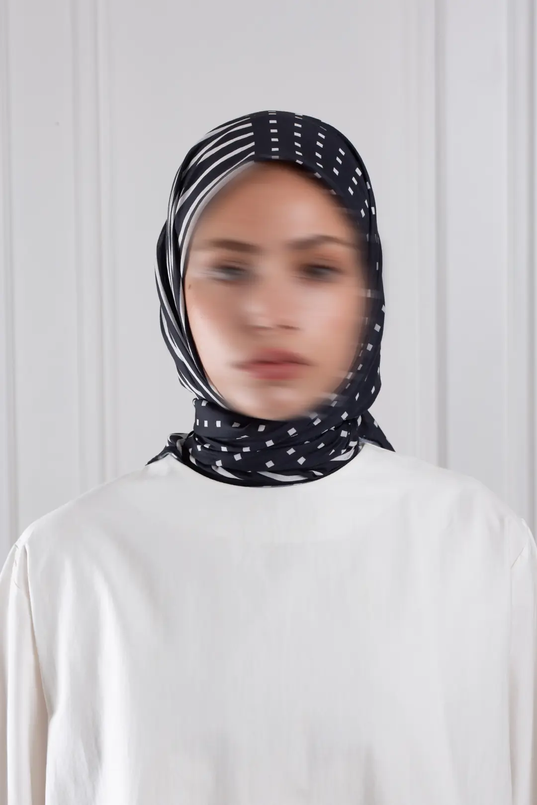 Çizgi Desenli Soft Eşarp Siyah 3