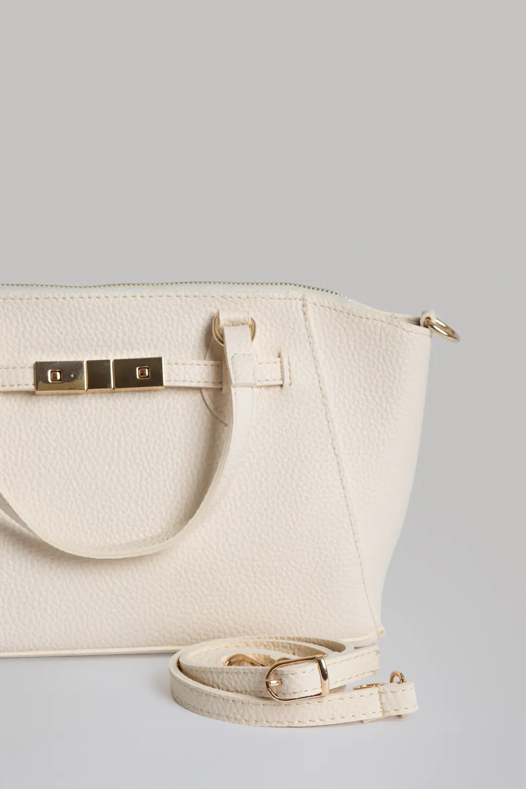 Buckle Handbag 5