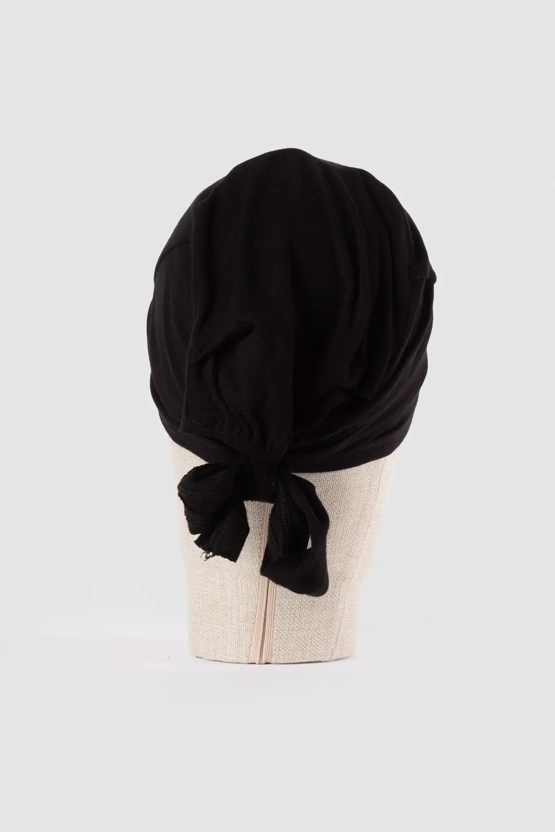Premium Seamless Bonnet Black 3