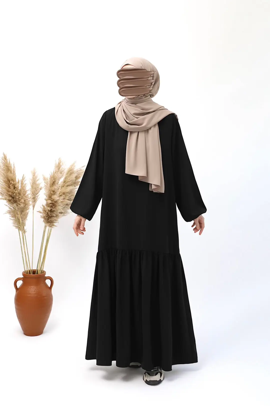 Frilly Abaya