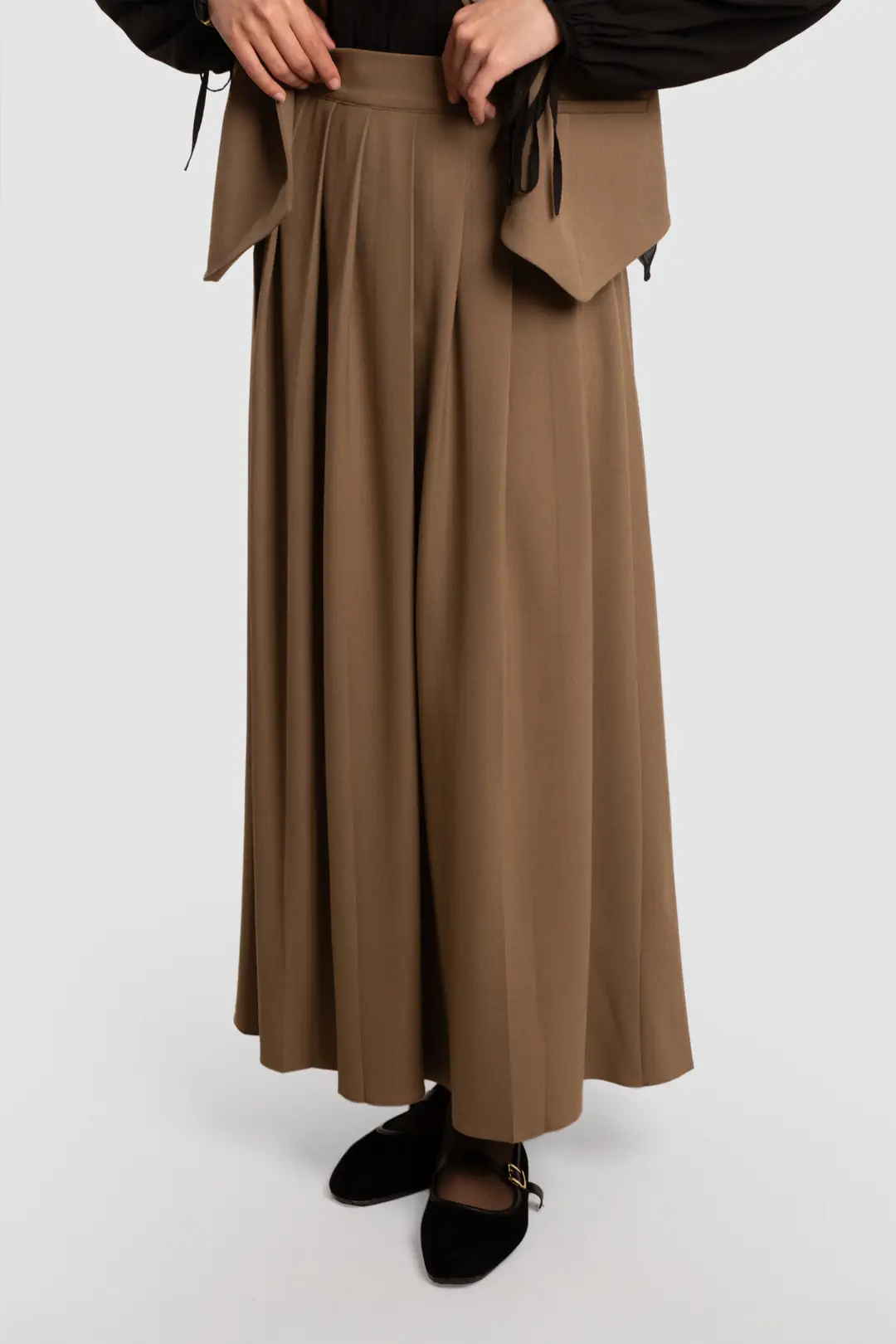 Pleated Viscose Skirt, Mink 10