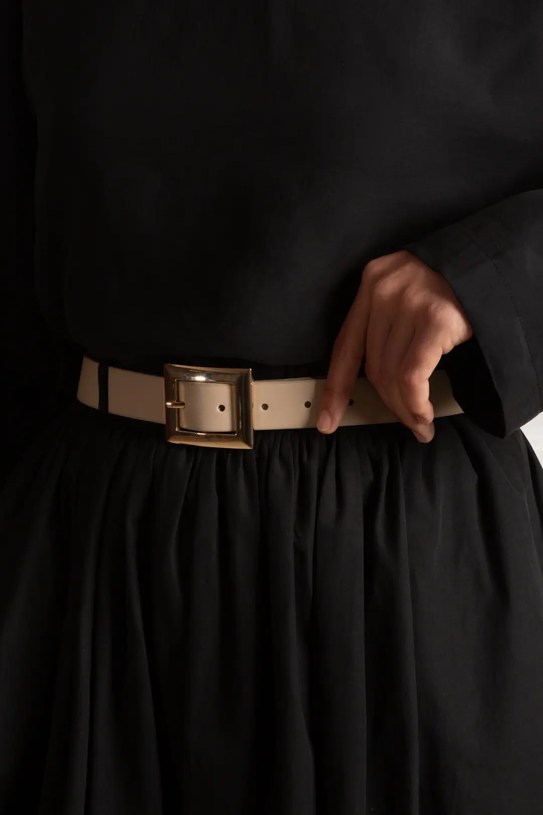 Square Buckle Thick Belt with Stone 3