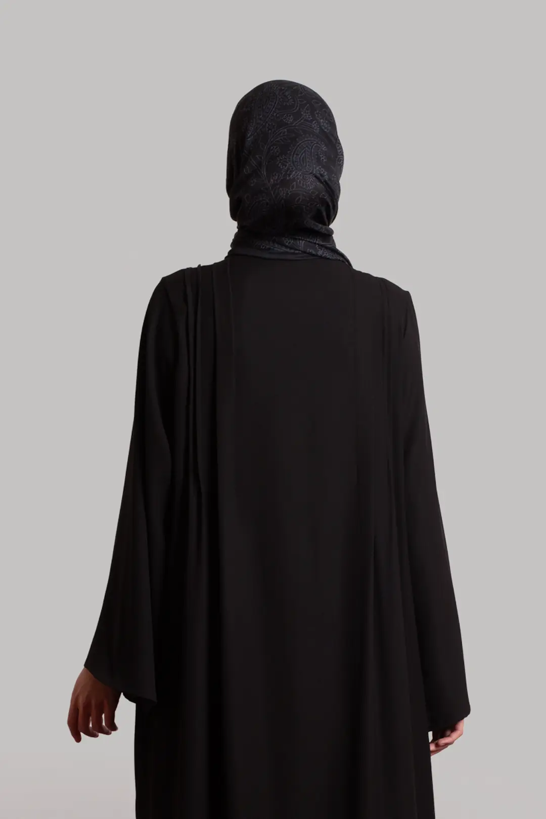 Ribbed Buttoned Abaya Black 10