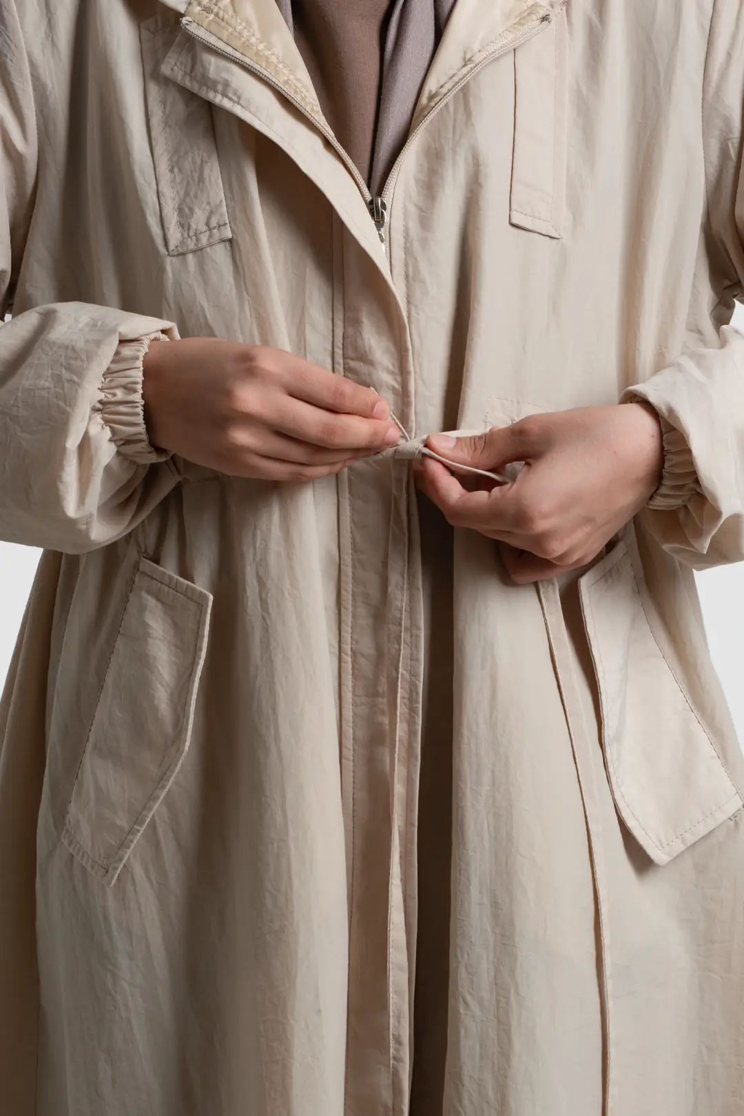Raincoat Off-White 9