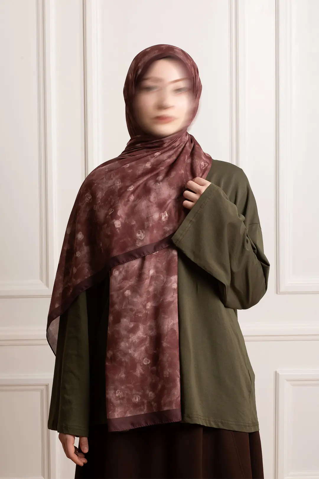 Distant Garden Patterned Soft Shawl Tile 3