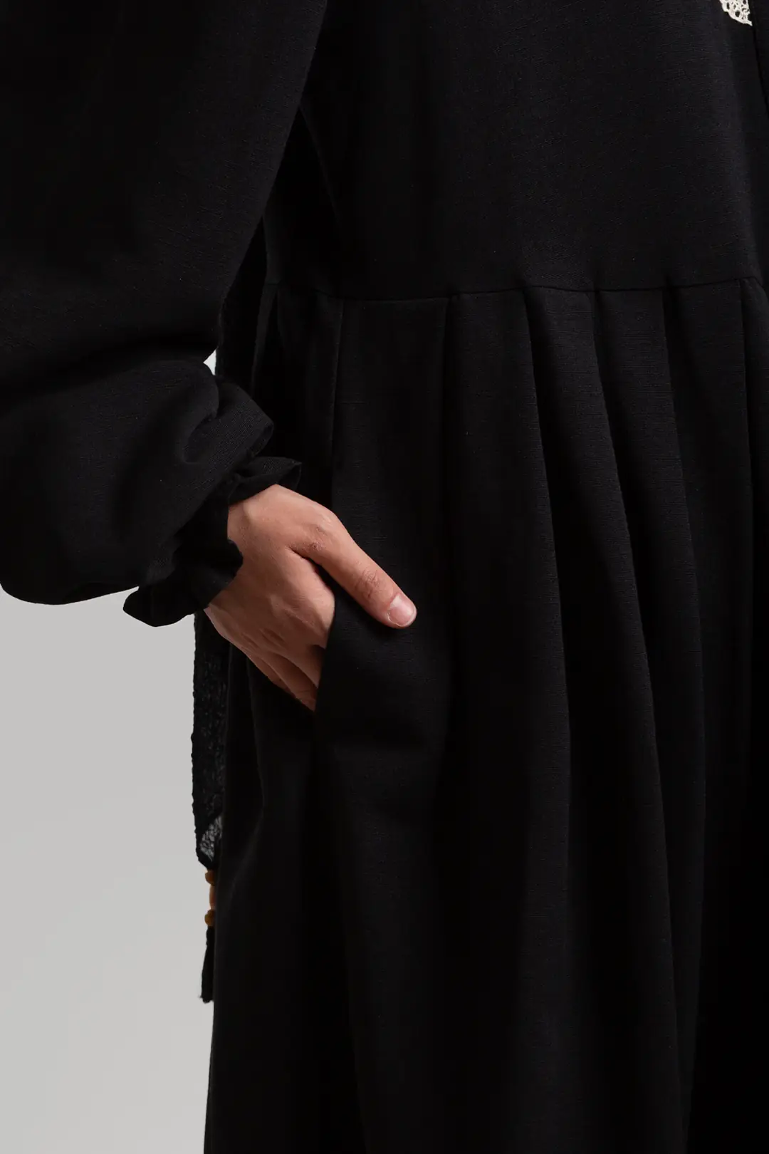 Lace Detail Linen Dress Black 2