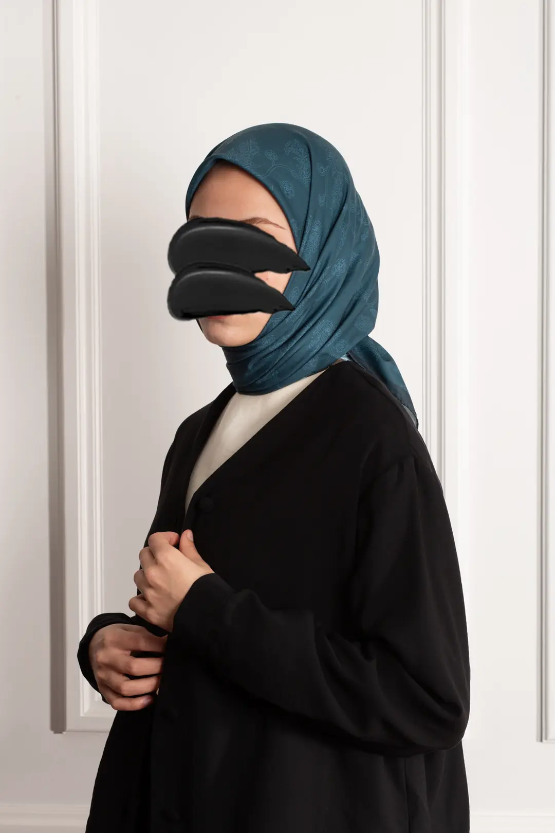 Night Ivy Patterned Soft Scarf Navy Blue 3
