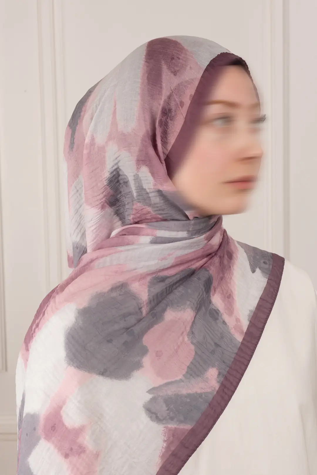 Pastel Bahçe Desenli Müslin Şal Gül Kurusu 3
