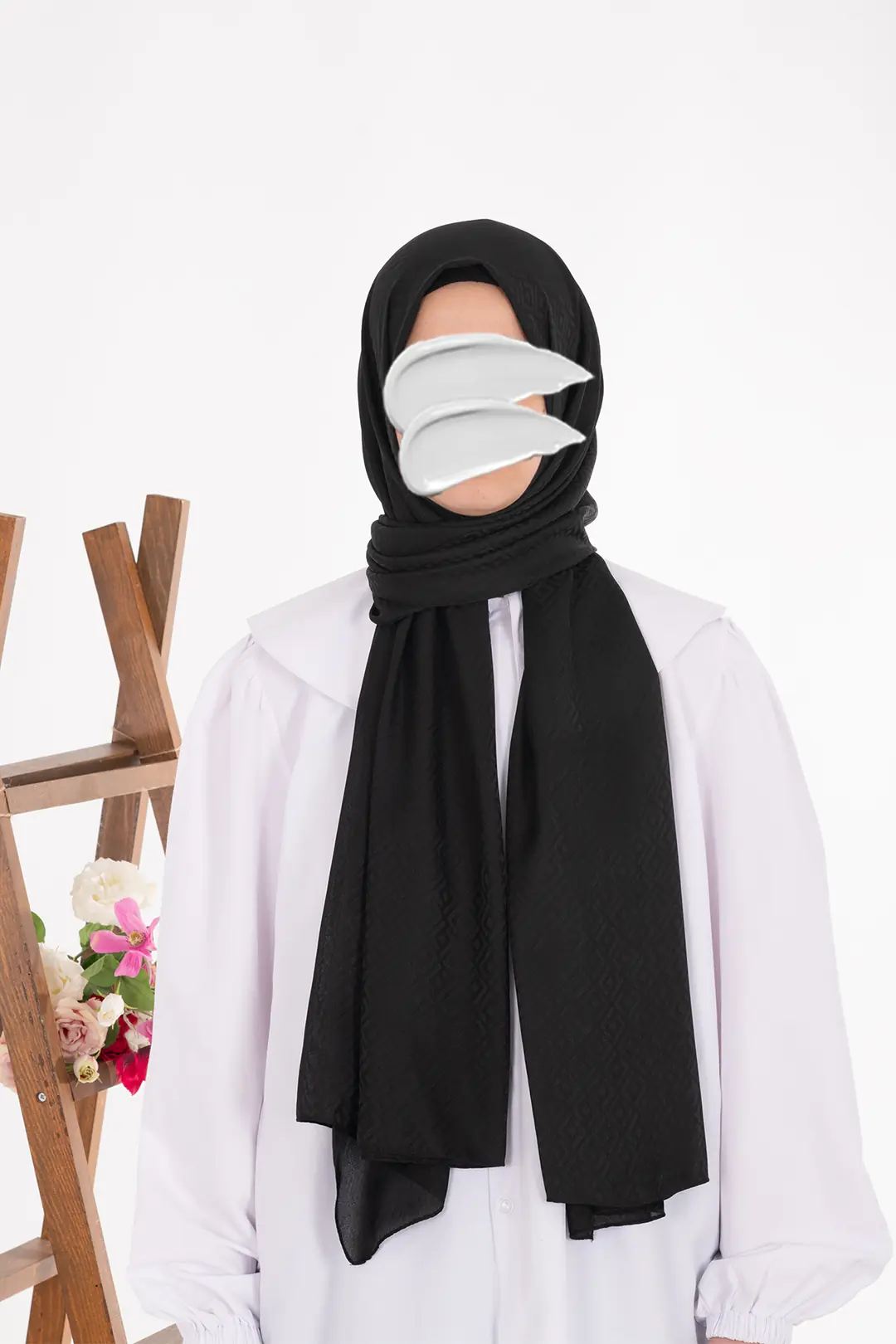 Square Pattern Jacquard Shawl
