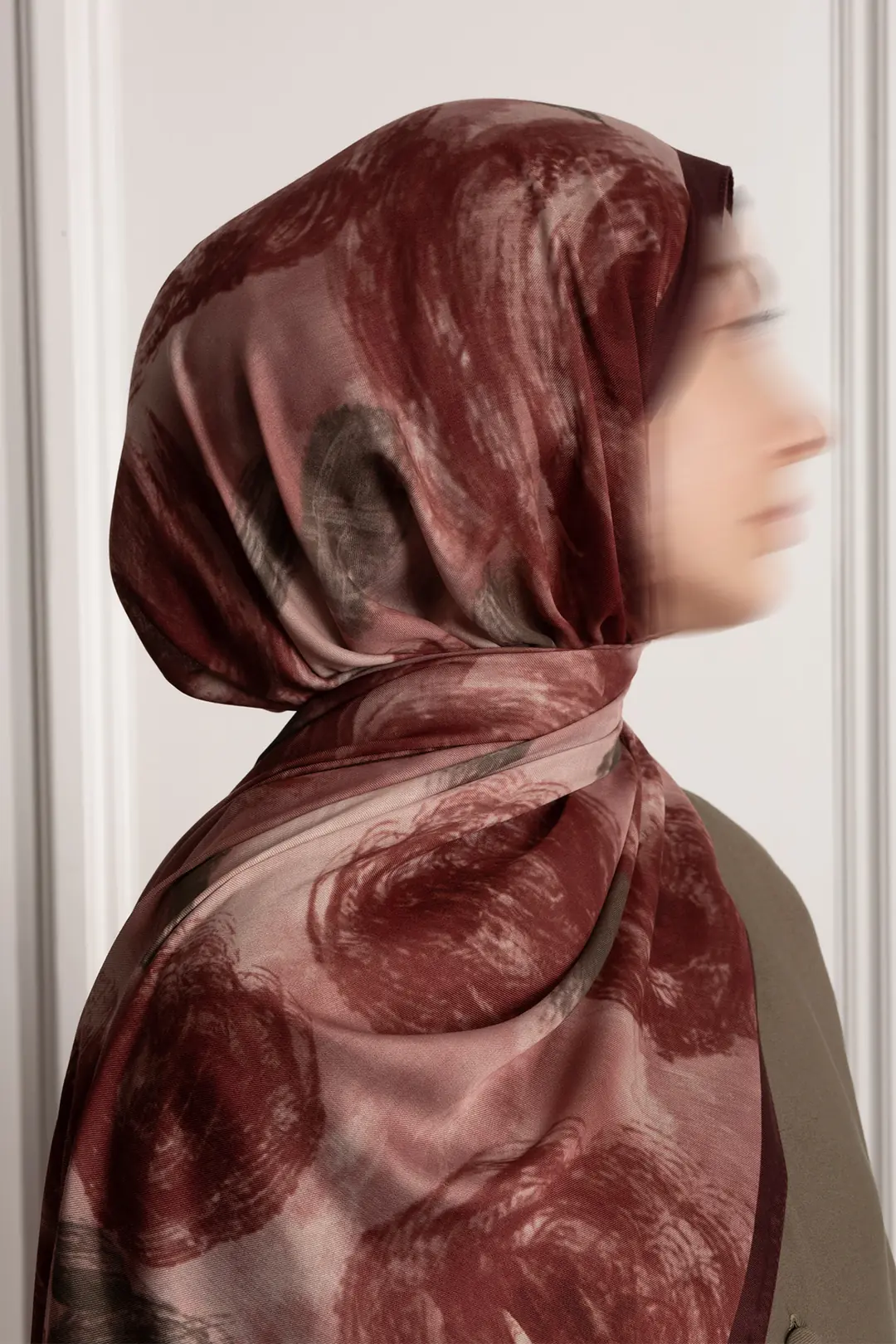 Cloud Roses Patterned Soft Scarf, Burgundy 4