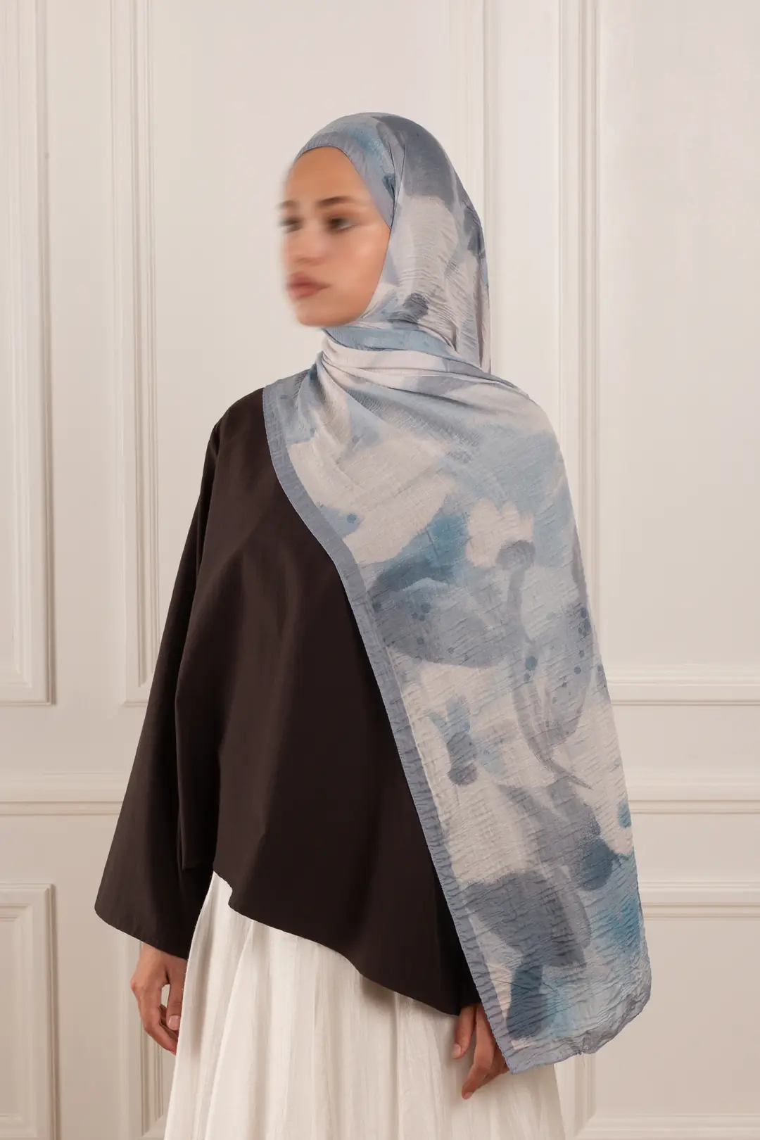Pastel Bahçe Desenli Müslin Şal Buz Mavisi