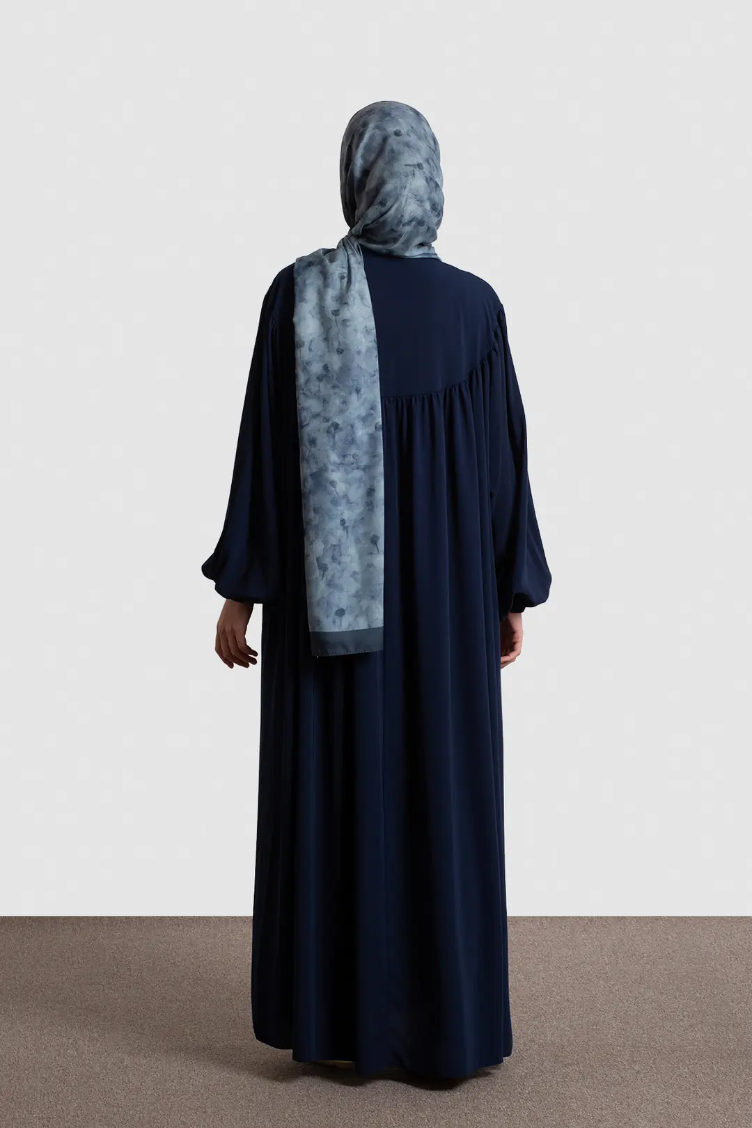 Navy Blue Zip-Up Abaya with Yoke 3