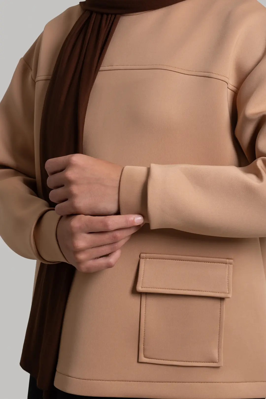 Puffy Scuba Sweatshirt Camel 9