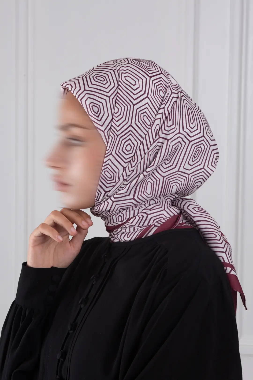 Altıgen Desenli Desenli Soft Eşarp Bordo