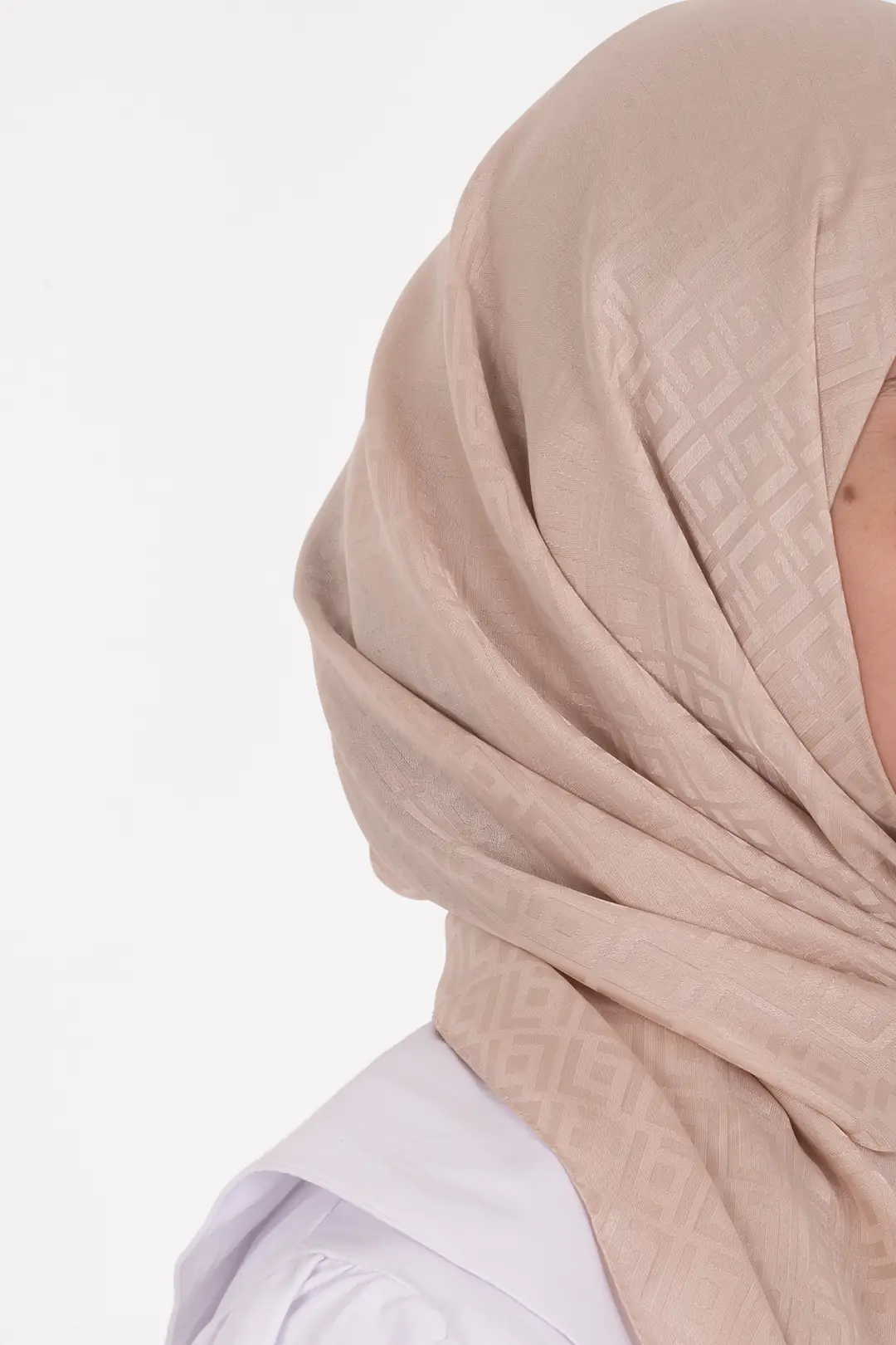 Square Pattern Jacquard Shawl - Cream