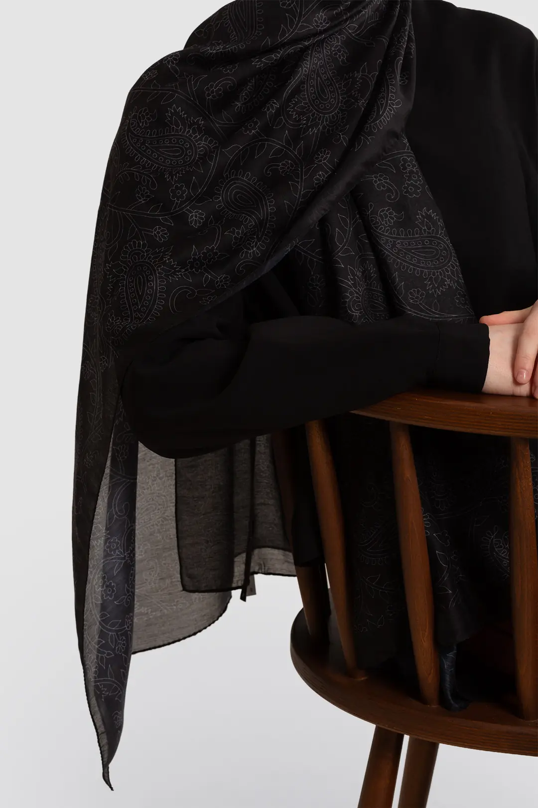 Mystic Texture Patterned Cotton Scarf, Black 7