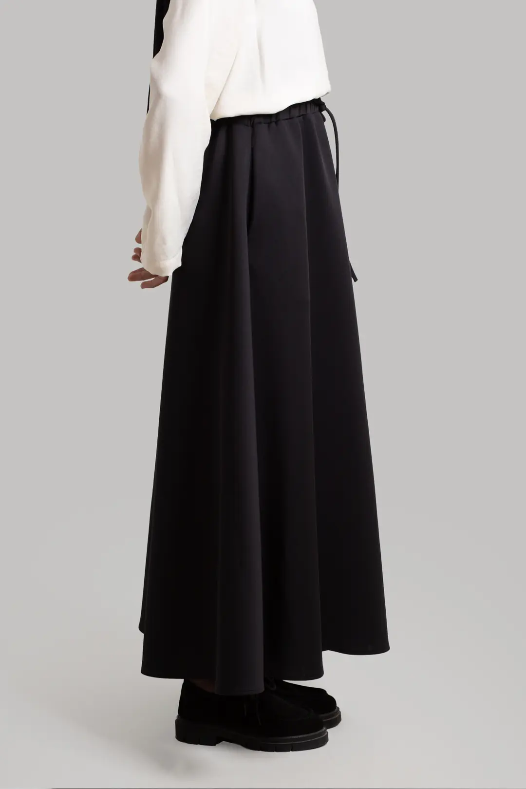 Puffy Scuba Skirt Black 4