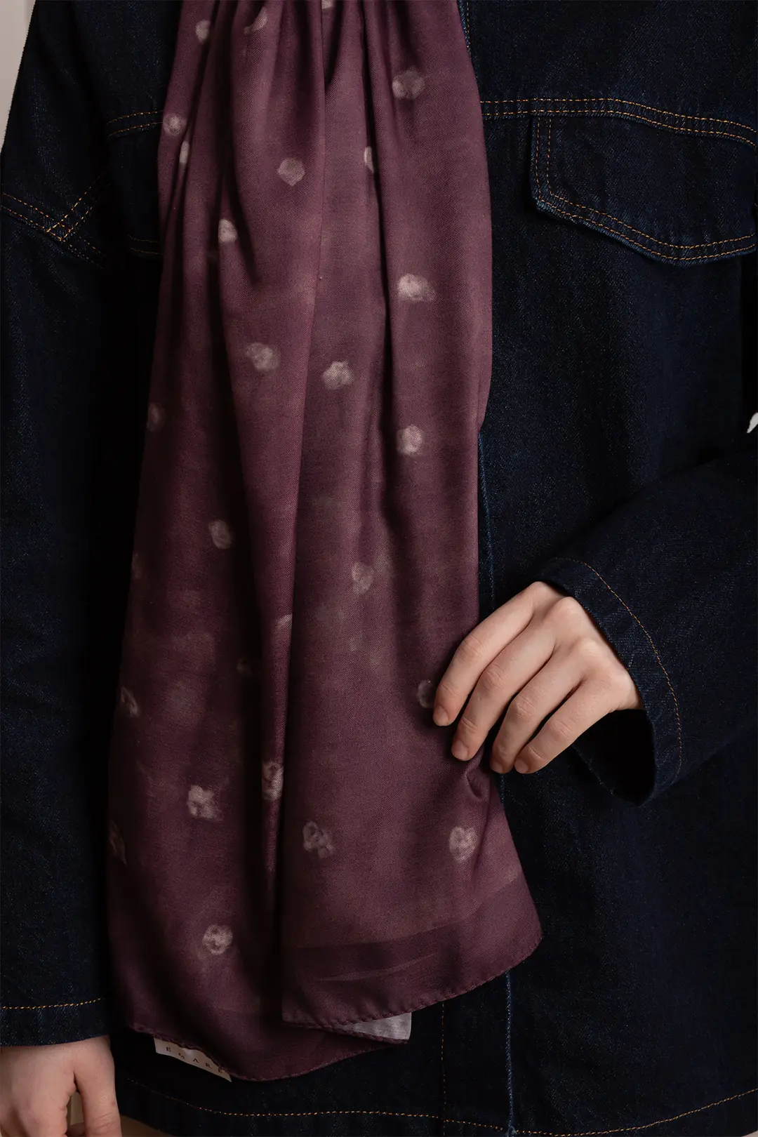 Distant Garden Patterned Soft Scarf Burgundy 9