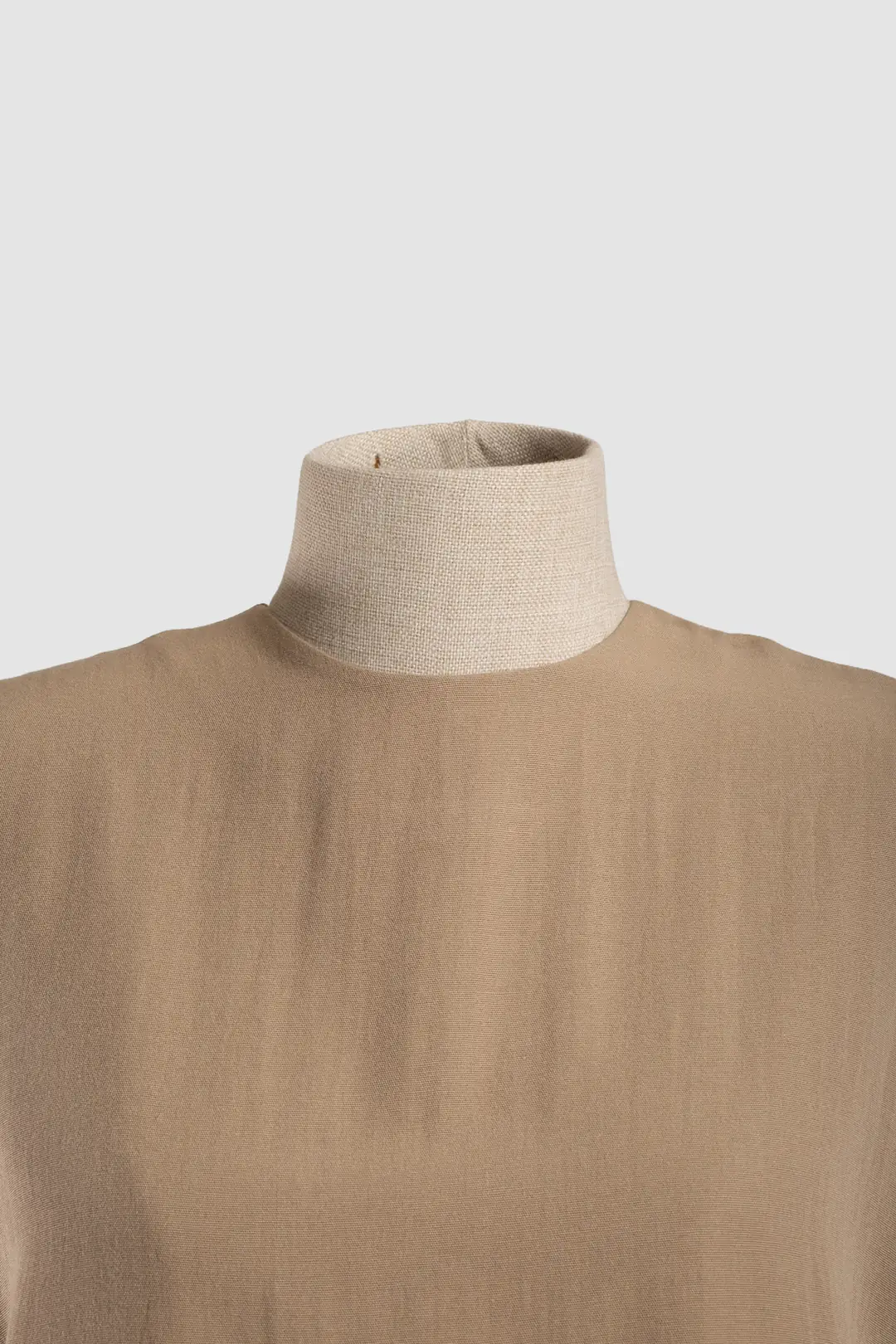 Linen Sleeveless Blouse Soft Green 4