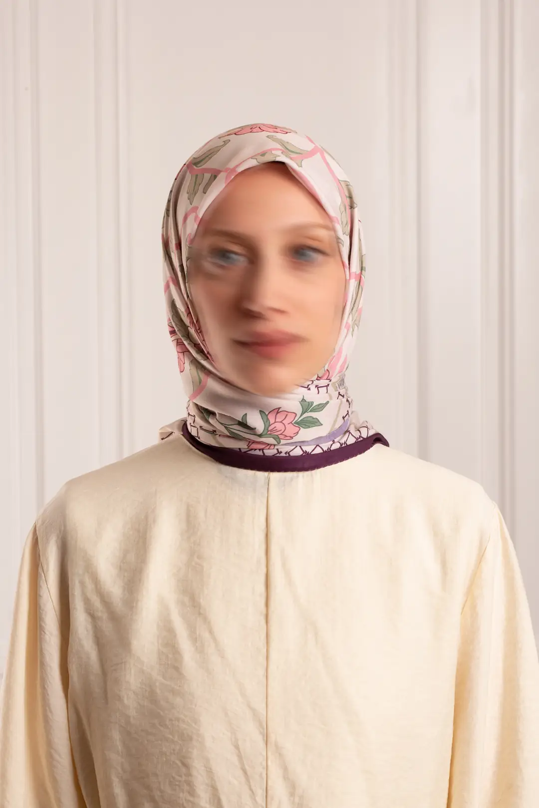 Bahçe Desenli Soft Eşarp Mor 3