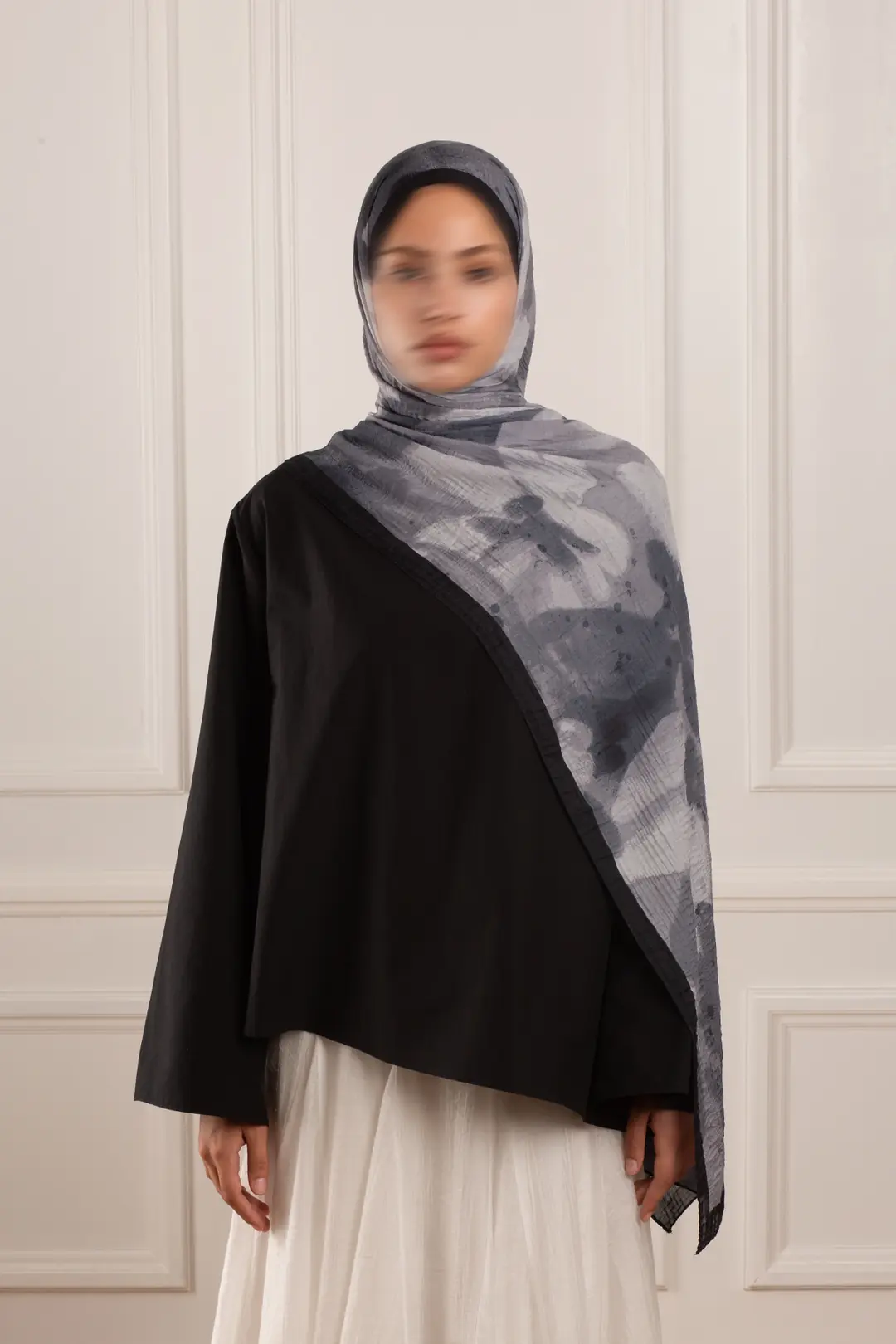 Pastel Bahçe Desenli Müslin Şal Antrasit