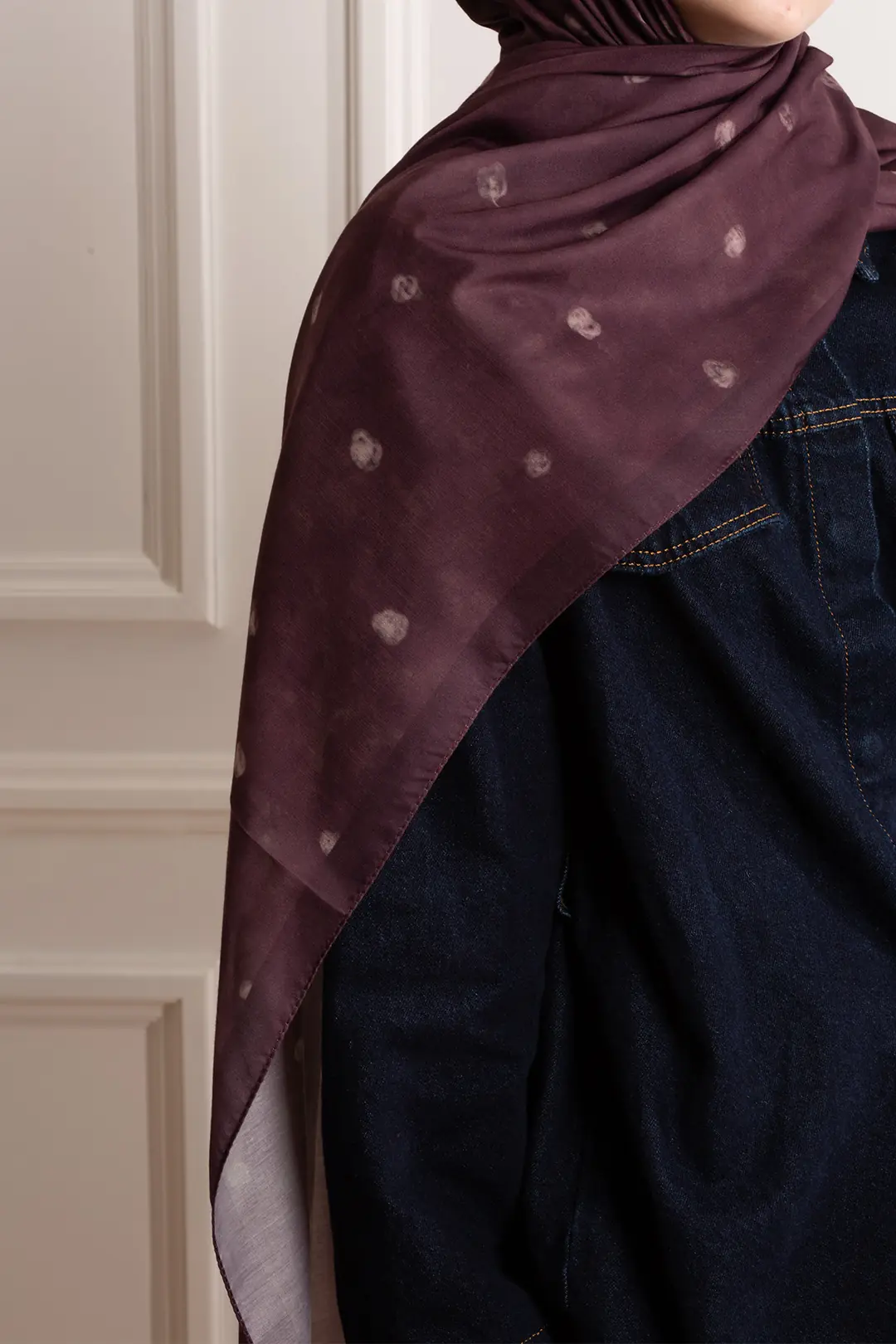 Distant Garden Patterned Soft Scarf Burgundy 5