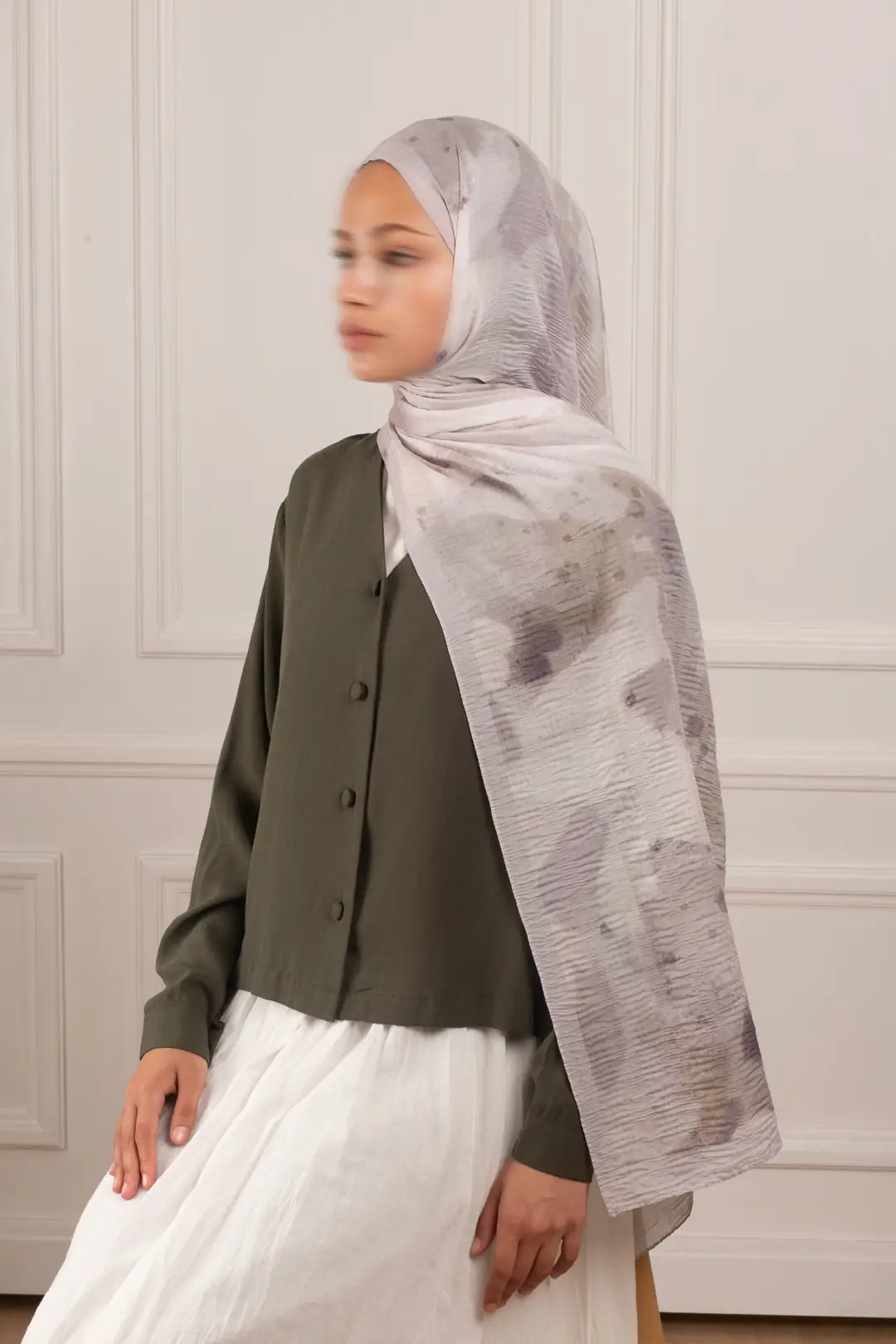 Pastel Bahçe Desenli Müslin Şal Taş Beji