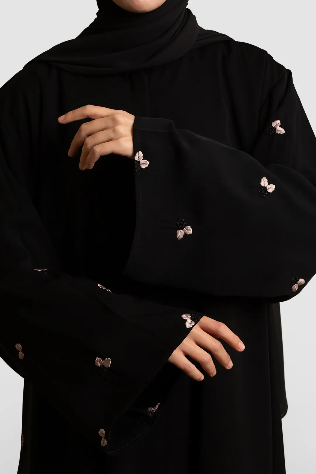 Minimal Yaprak Motifli Abaya Takım Bej 5