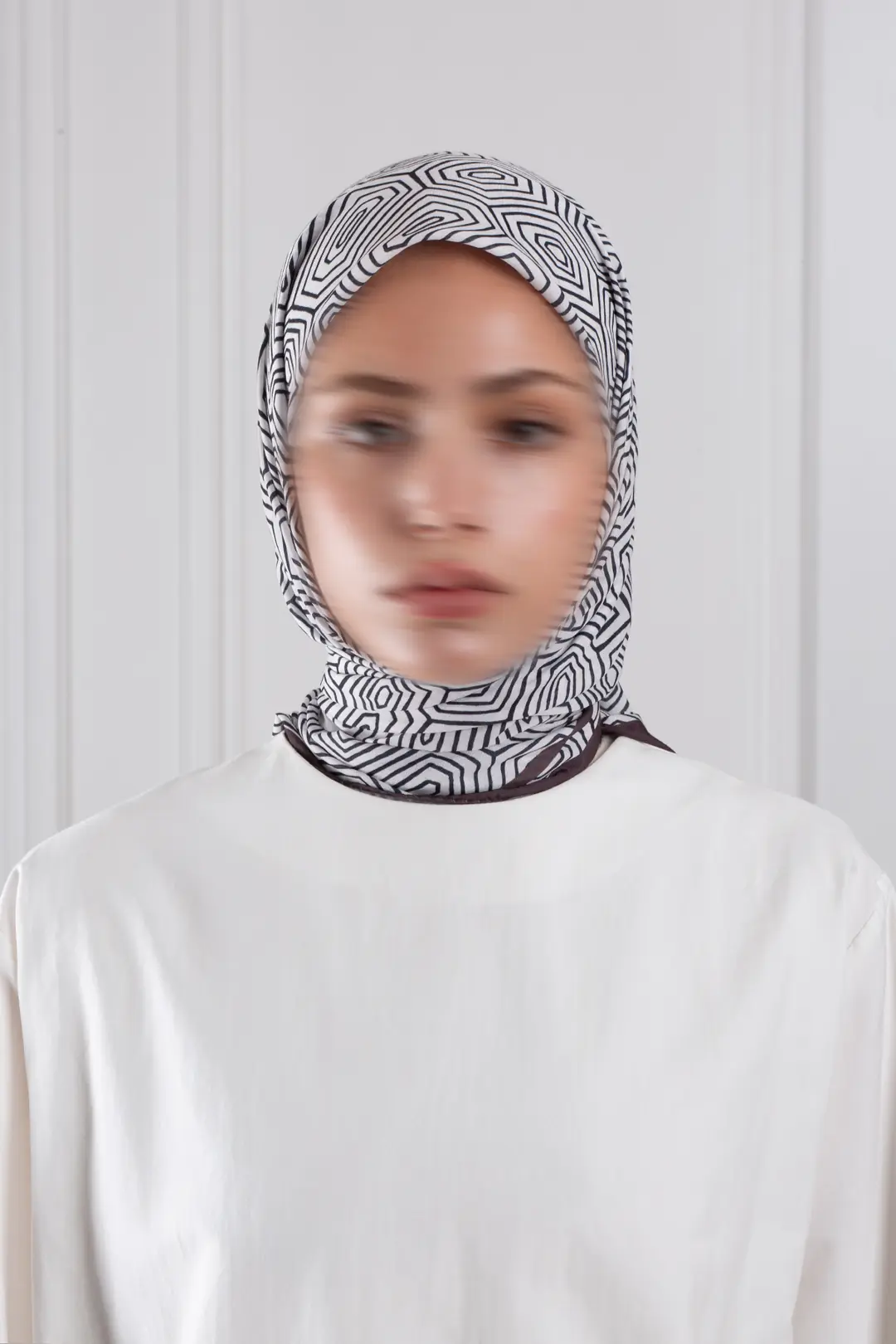 Altıgen Desenli Desenli Soft Eşarp Kahve 4