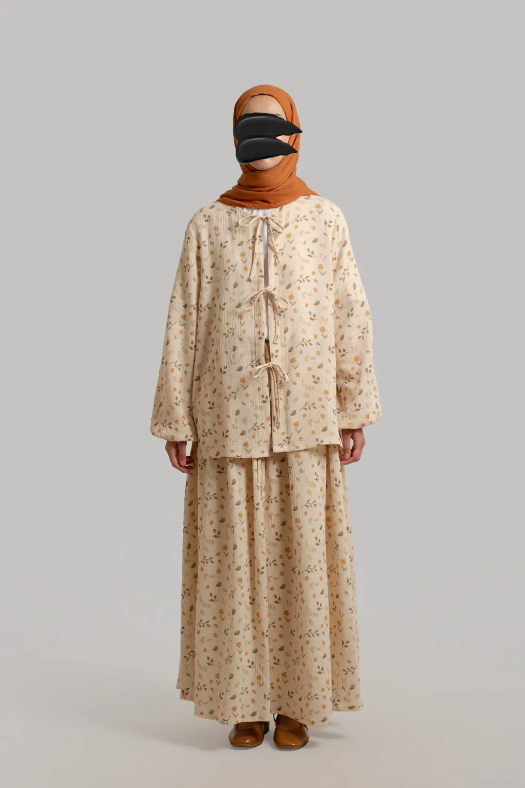Tie-Up Muslin Set with Flowers 4