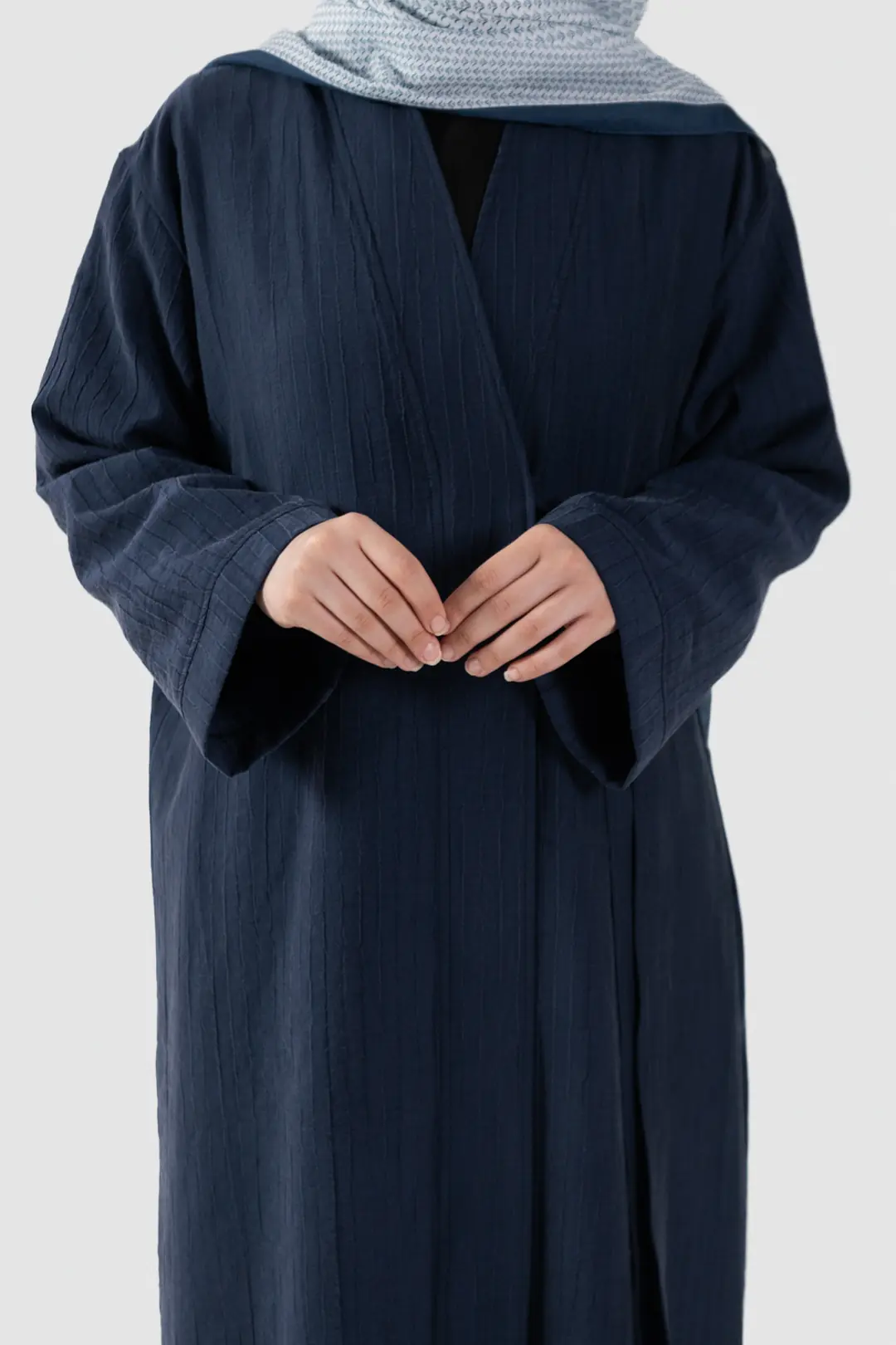 Çizgi Dokulu Tensel Abaya Lacivert 5