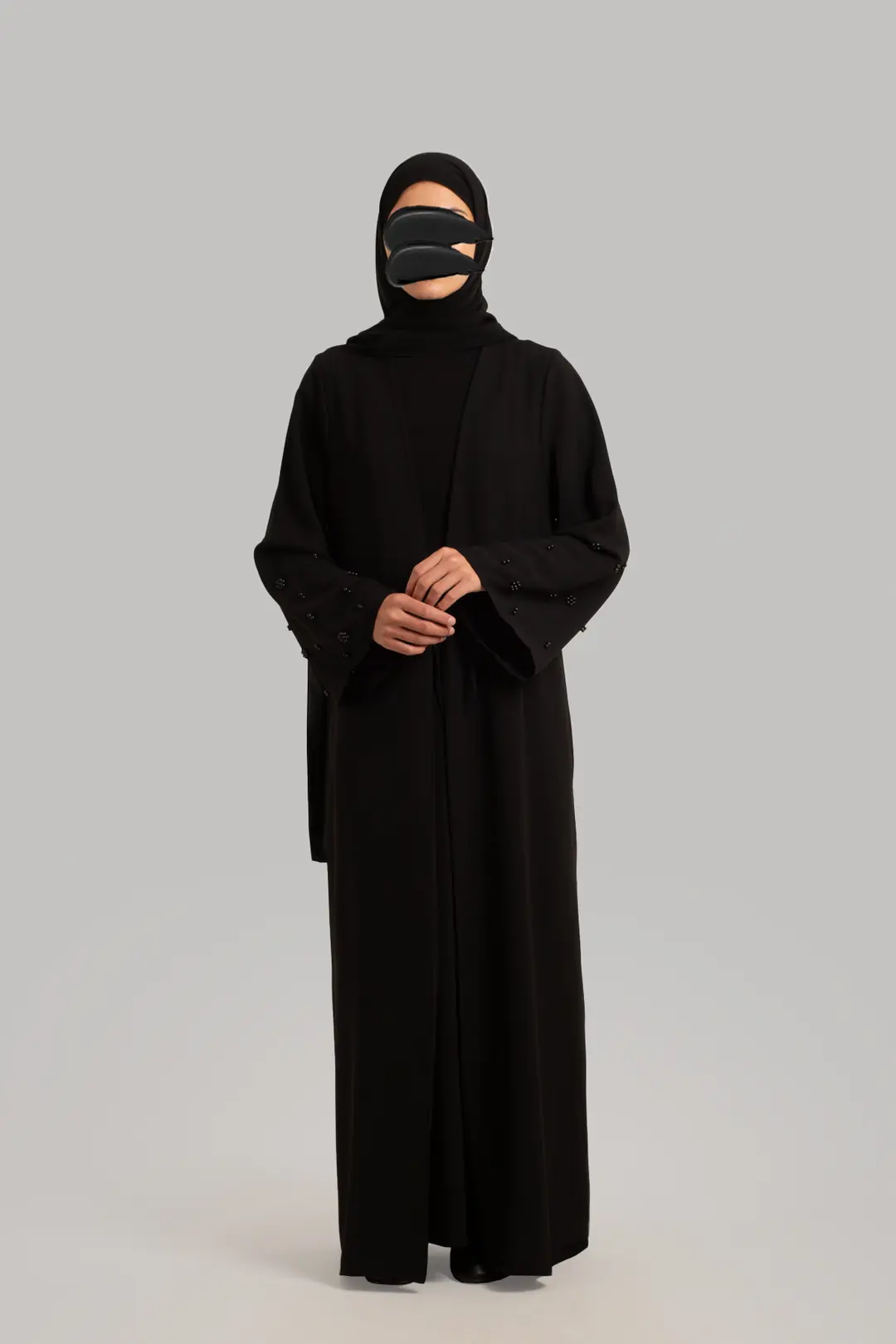 Boncuk Detaylı Abaya Siyah 3