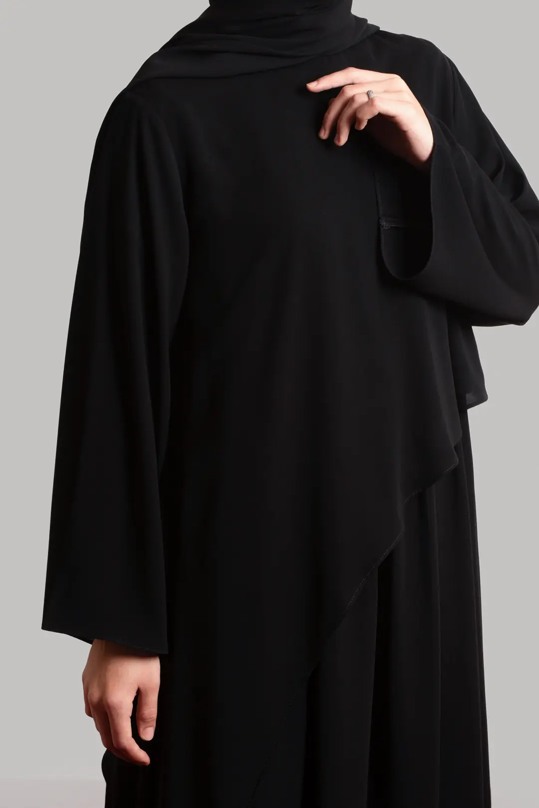 Hira Jile Two-Piece Set, Black 8