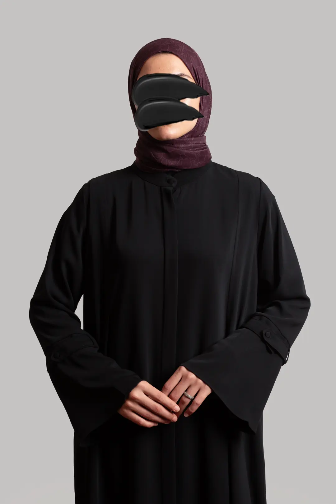 Spanish Cufflink Abaya Black 4