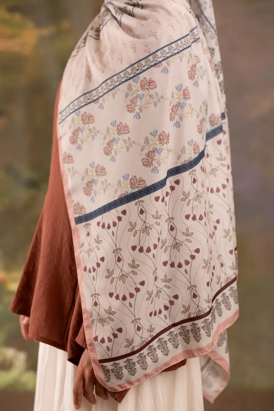 Floral Harmony Desenli Soft Şal Somon 6