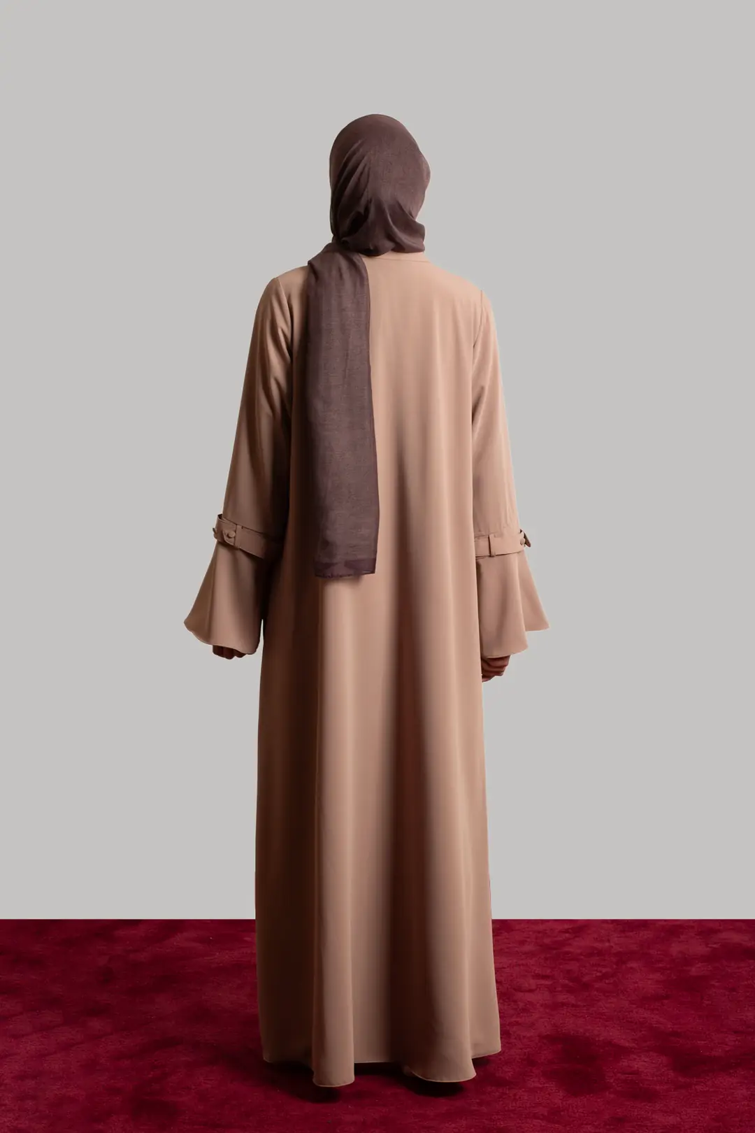Spanish-style cufflink abaya, mink color. 10